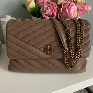 Tory Burch Kira chevron